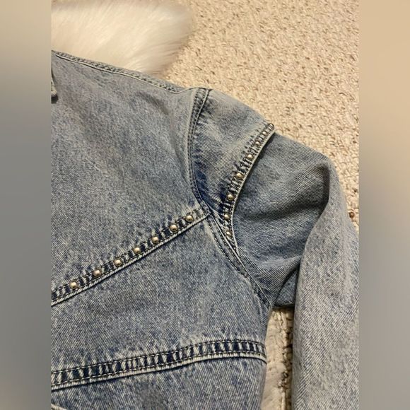 Jean Jacket Size L - Picture 4 of 5